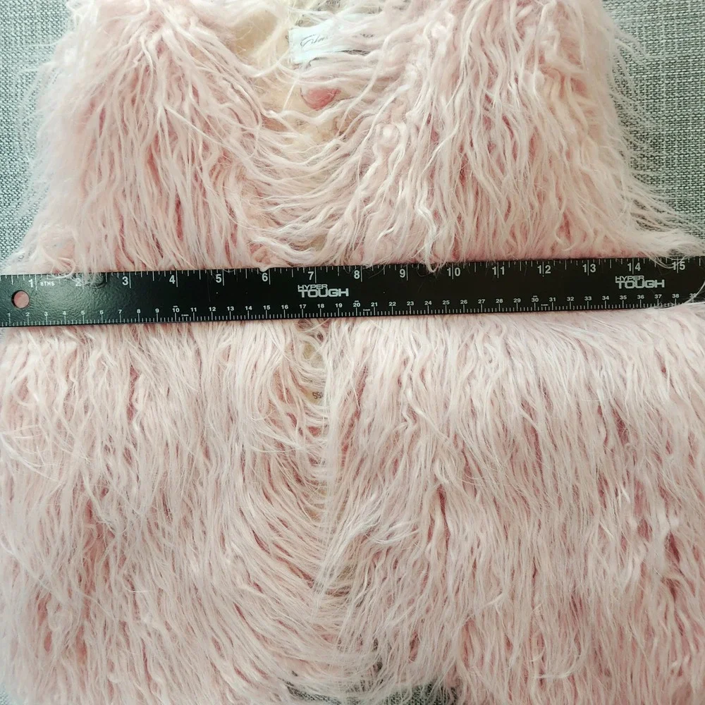 Fashionable Boutique Girls Size 100  4T Pink Faux Fur Vest Shaggy Glam